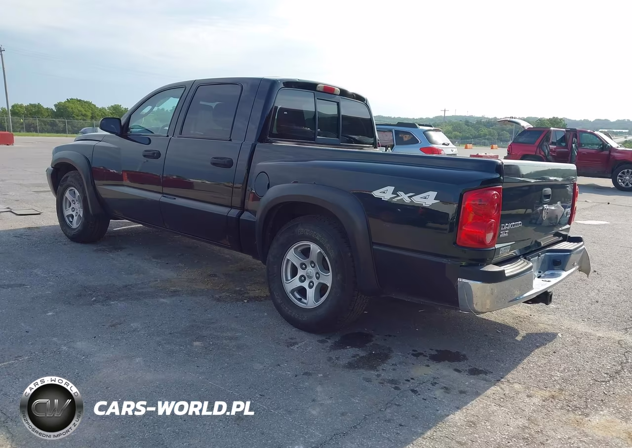 2005 Dodge Dakota Slt VIN:1D7HW48N65S365745 - 3