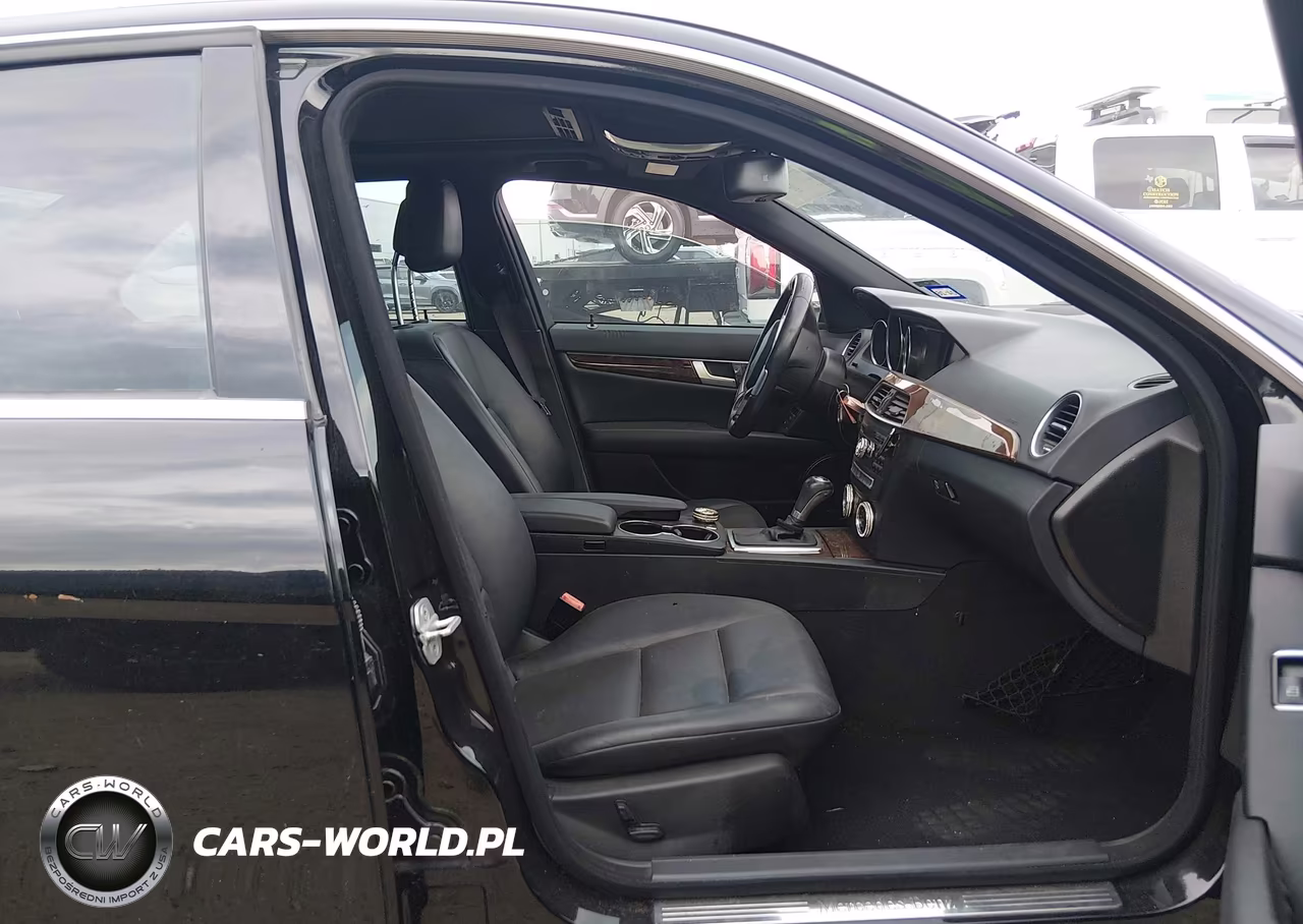 2014 Mercedes-Benz C 250 Sport VIN:WDDGF4HB7ER312254 - 5