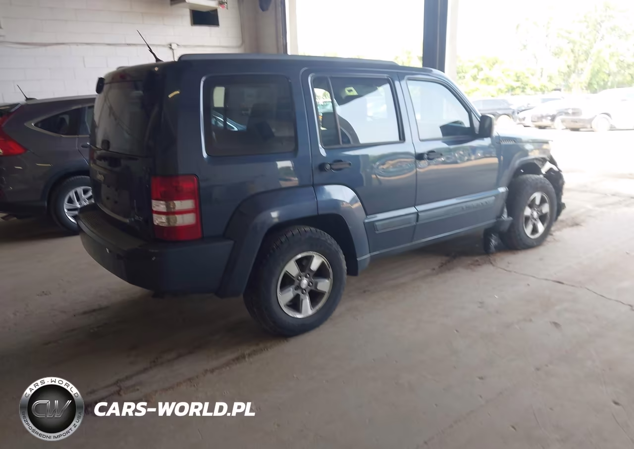 2008 Jeep Liberty Sport VIN:1J8GN28K58W244763 - 4