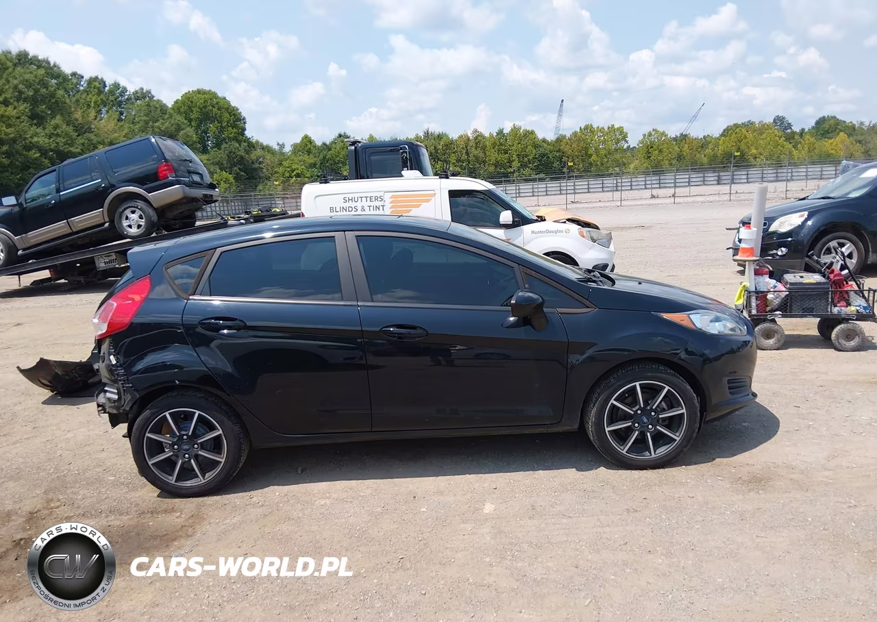 2019 Ford Fiesta Se VIN:3FADP4EJ8KM131396 - 14