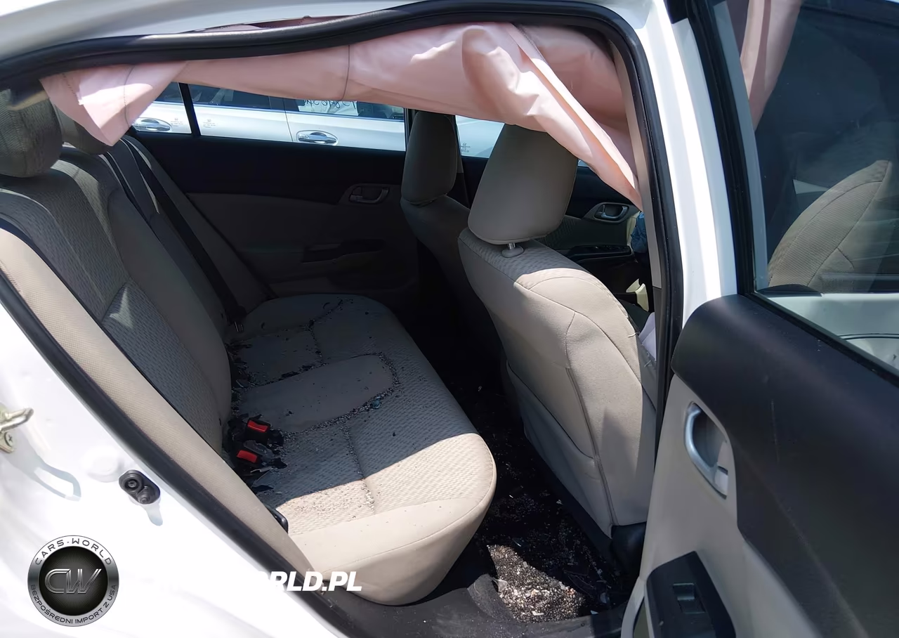 2015 HONDA CIVIC LX VIN:19XFB2F50FE121887 - 8