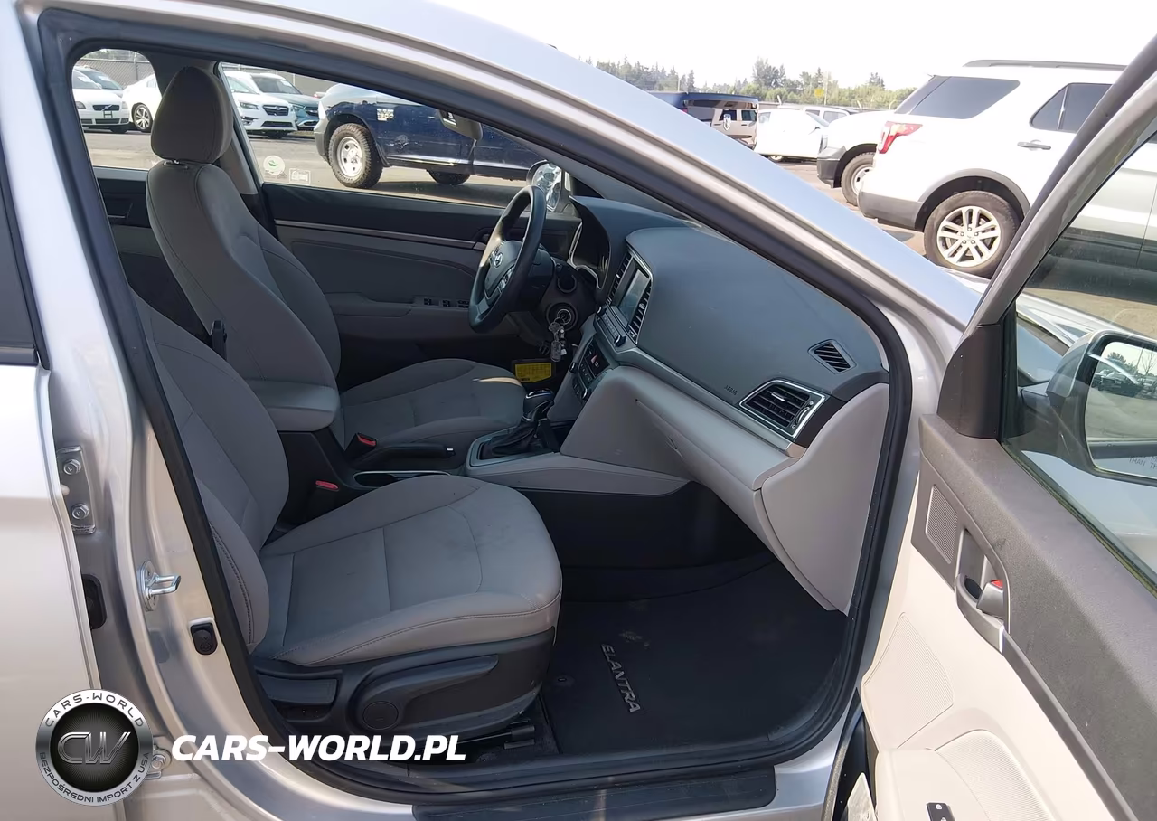 2018 Hyundai Elantra Sel VIN:5NPD84LF9JH391932 - 5