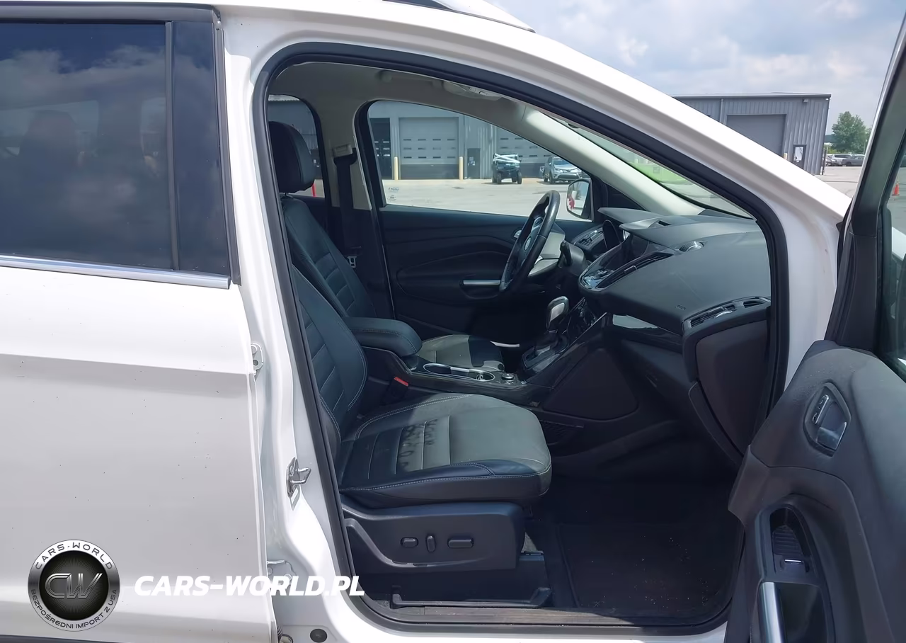 2015 Ford Escape Titanium VIN:1FMCU9JX2FUB03550 - 5