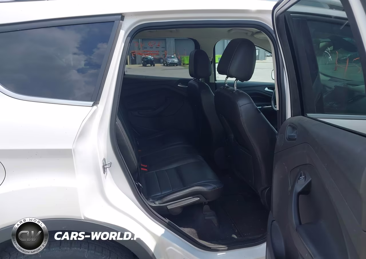 2015 Ford Escape Titanium VIN:1FMCU9JX2FUB03550 - 8