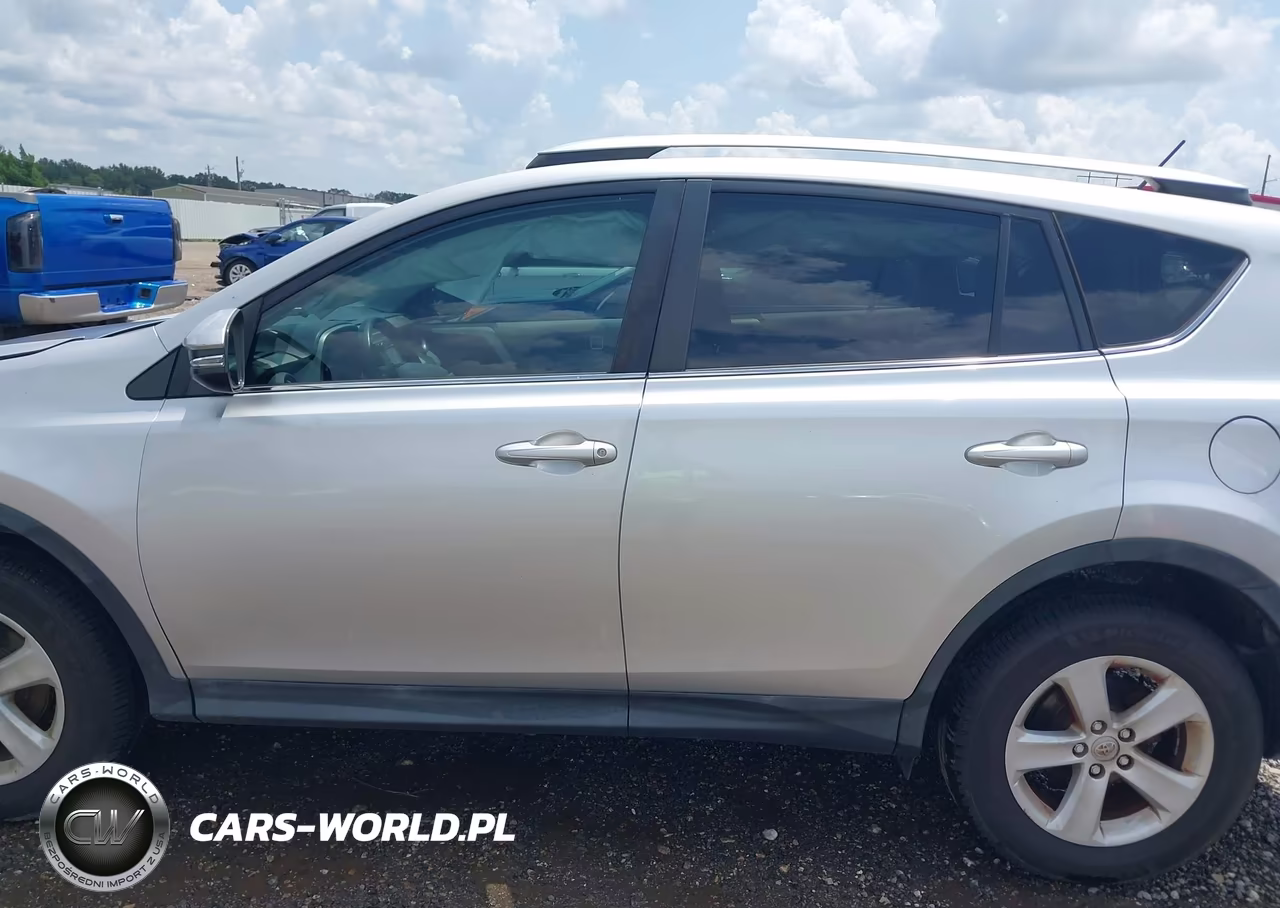 2013 Toyota Rav4 Xle VIN:2T3WFREV0DW018842 - 14