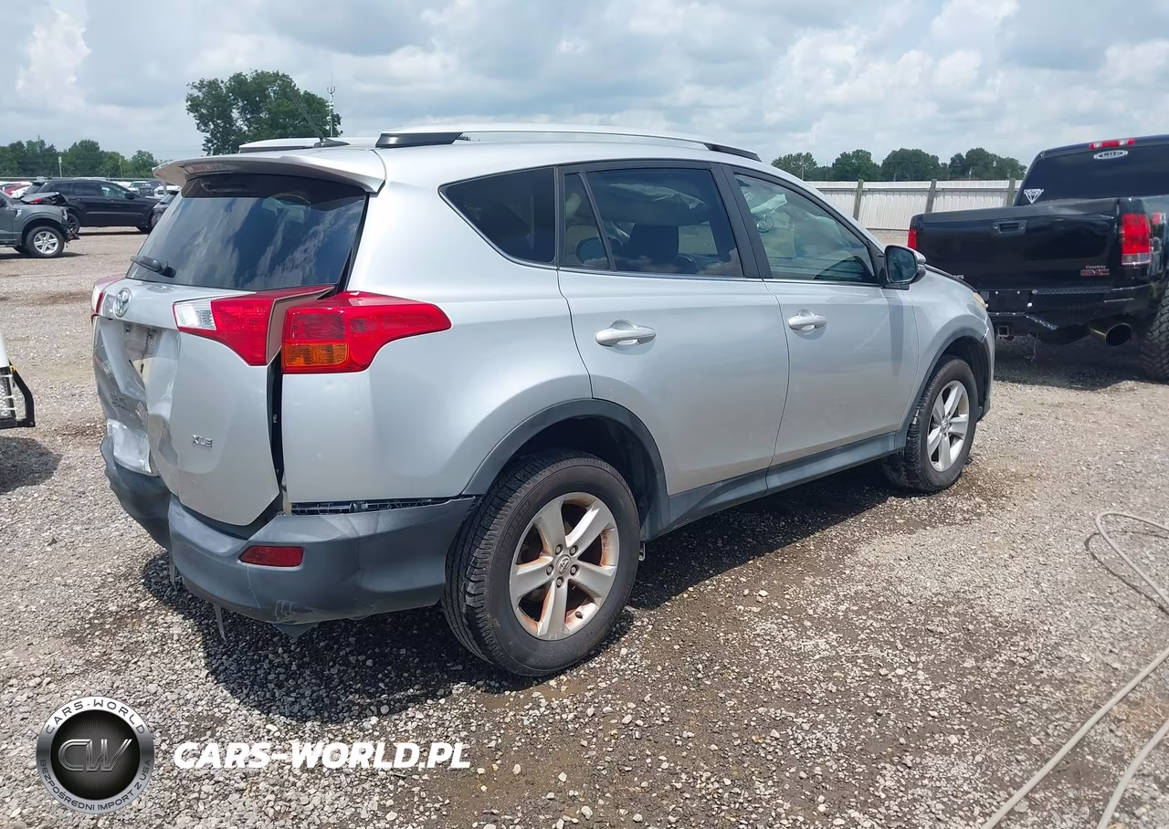 2013 Toyota Rav4 Xle VIN:2T3WFREV0DW018842 - 4