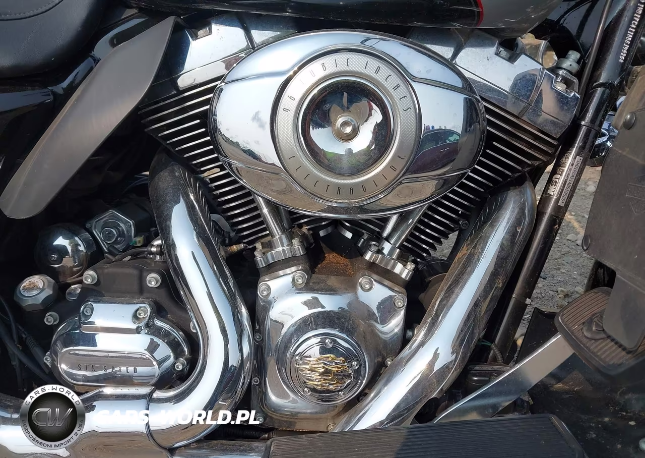 2010 Harley-Davidson Flhtcu VIN:1HD1FC411AB619525 - 8