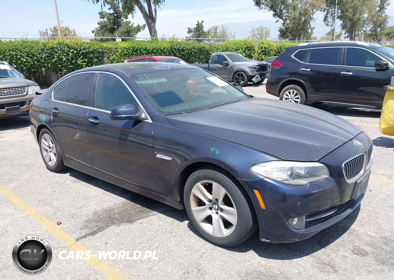 2012 BMW 528I