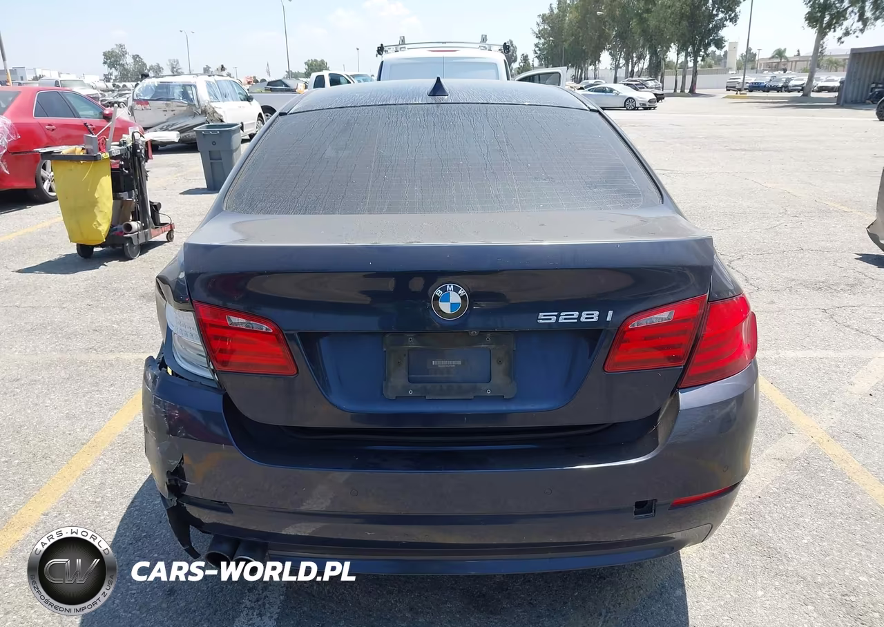 2012 BMW 528I VIN:WBAXG5C50CDY28963 - 16
