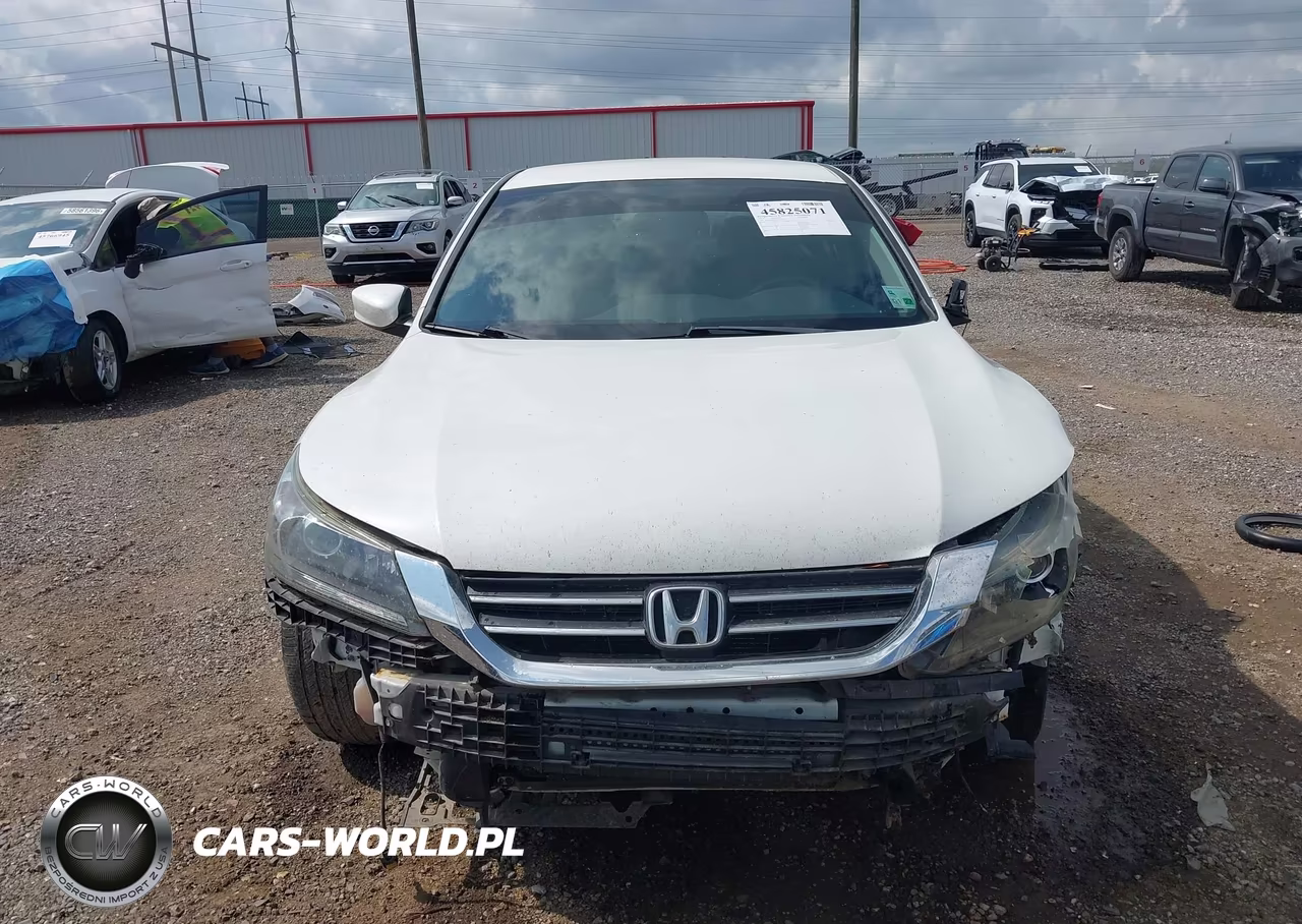 2014 Honda Accord Sport VIN:1HGCR2F50EA067072 - 13