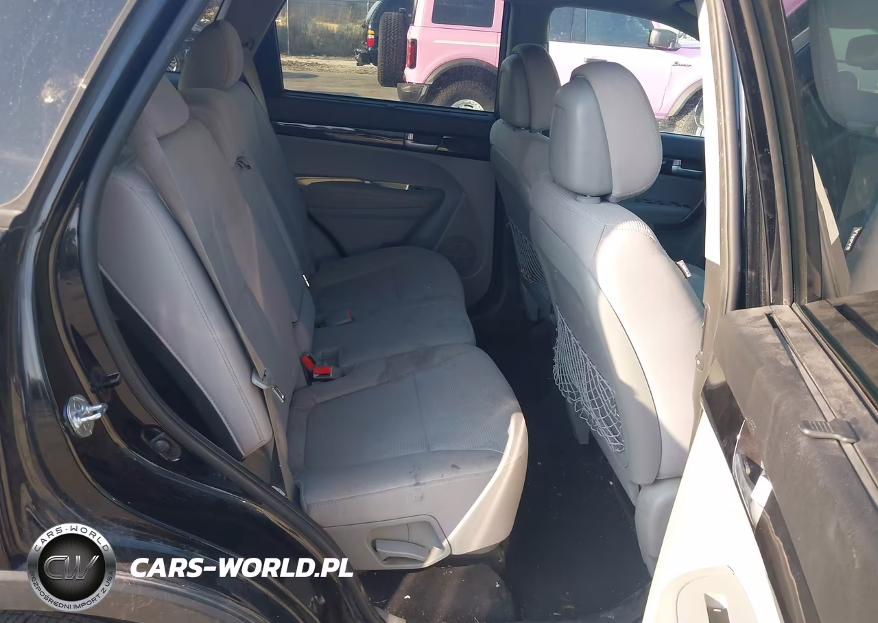 2015 Kia Sorento Lx VIN:5XYKTDA65FG624406 - 8