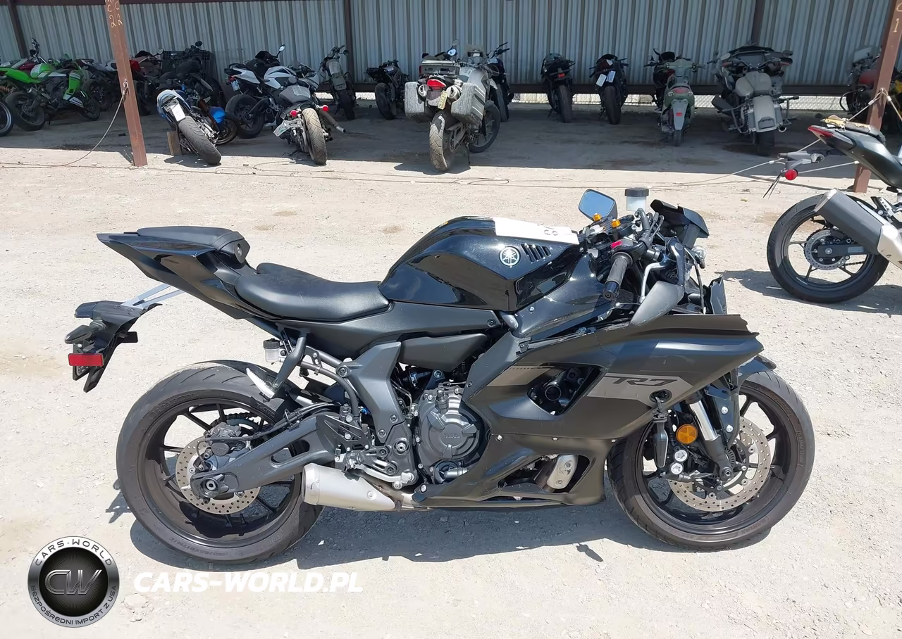 2025 Yamaha Yzfr7 VIN:JYARM38Y2SA003983 - 11