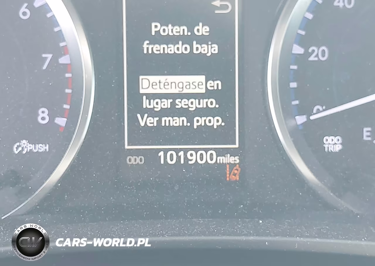 2018 Toyota Highlander Le VIN:5TDZZRFH6JS280410 - 16