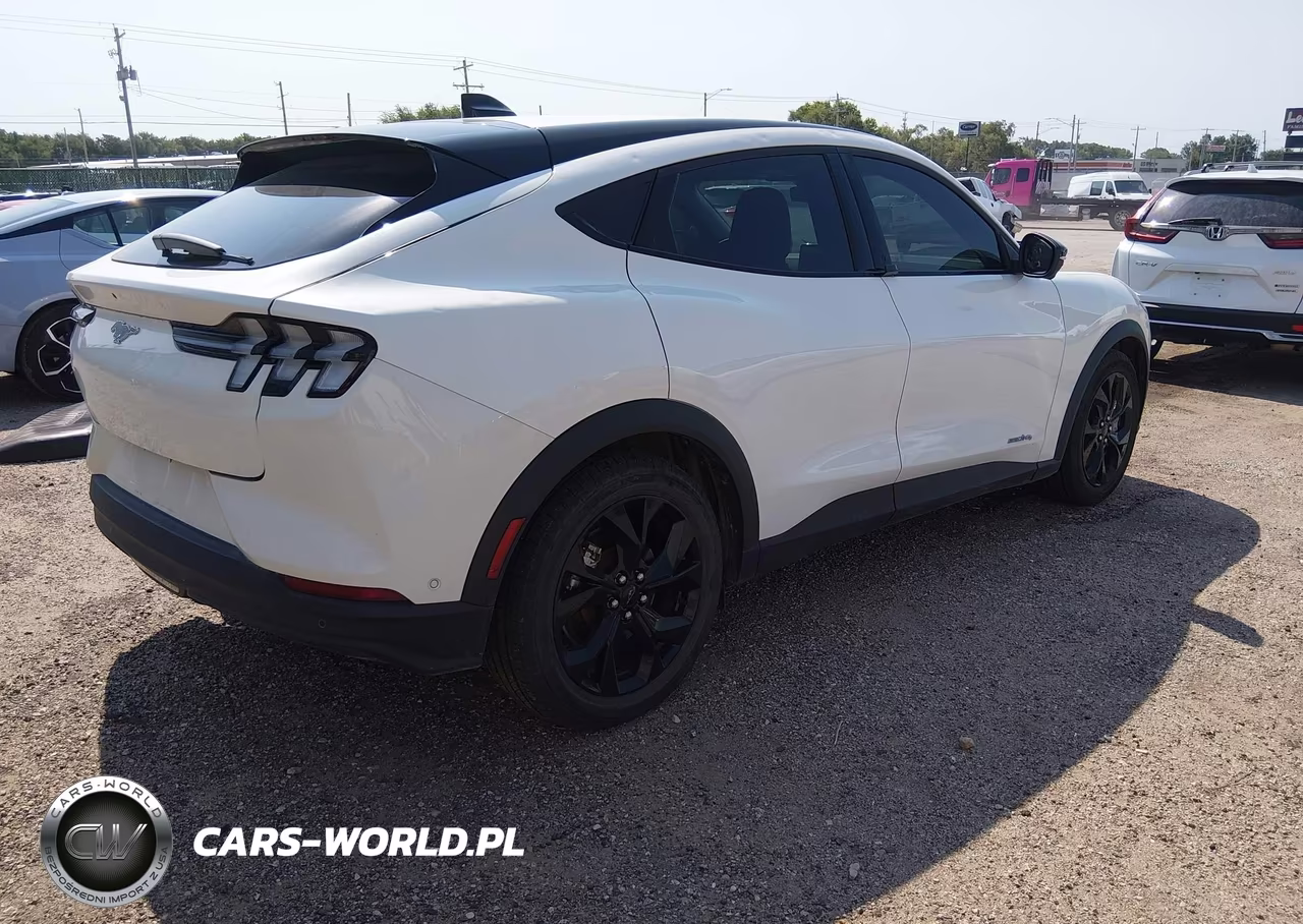 2024 Ford Mustang Mach-E Select VIN:3FMTK1S53RMA41783 - 4