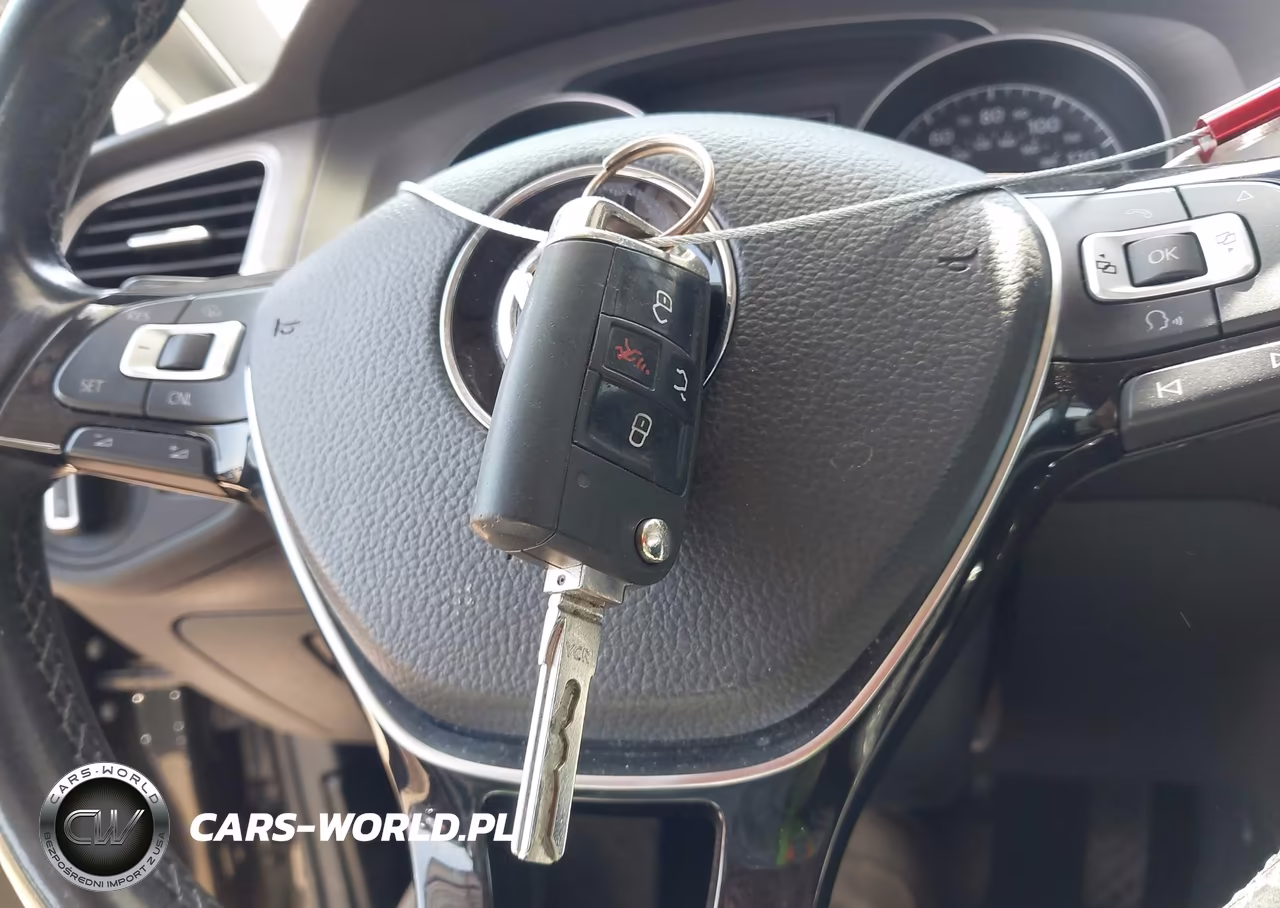 2017 Volkswagen Golf Tsi S 4-Door-Tsi Se 4-Door-Tsi Sel 4-Door-Tsi Wolfsburg Edition 4-Door VIN:3VW217AU6HM042873 - 11