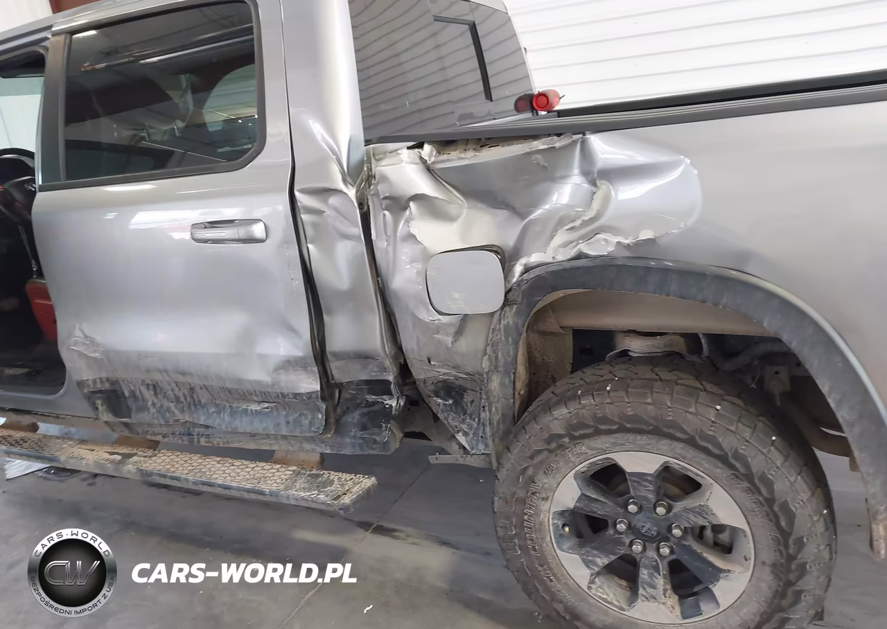 2019 Ram 1500 Rebel 4X4 5'7 Box VIN:1C6SRFLT1KN687493 - 6