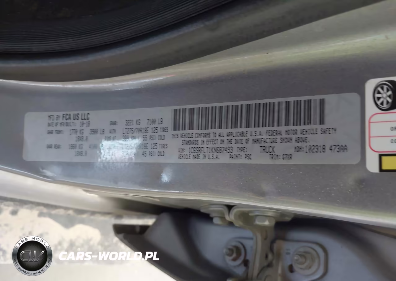 2019 Ram 1500 Rebel 4X4 5'7 Box VIN:1C6SRFLT1KN687493 - 9