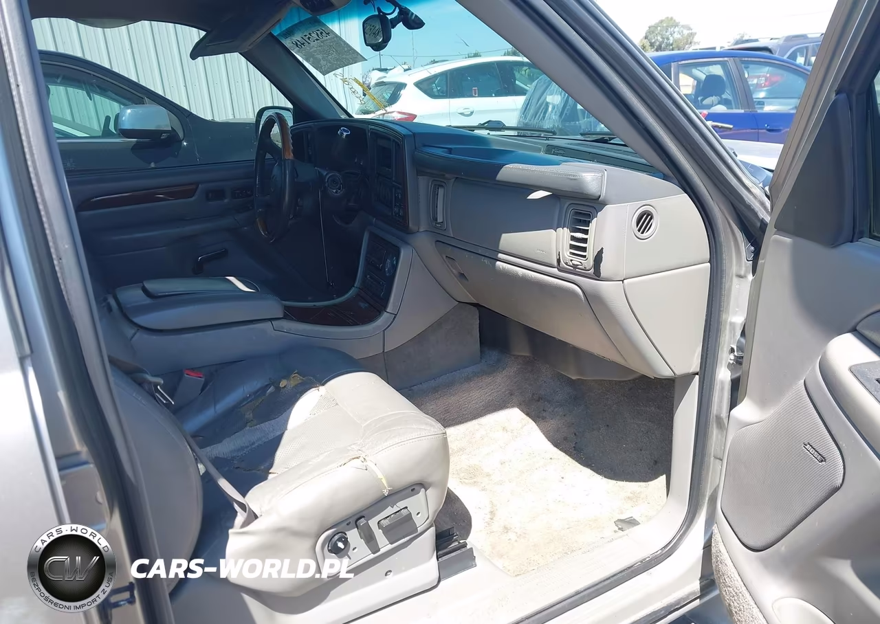 2002 Cadillac Escalade Standard VIN:1GYEK63N02R135885 - 5