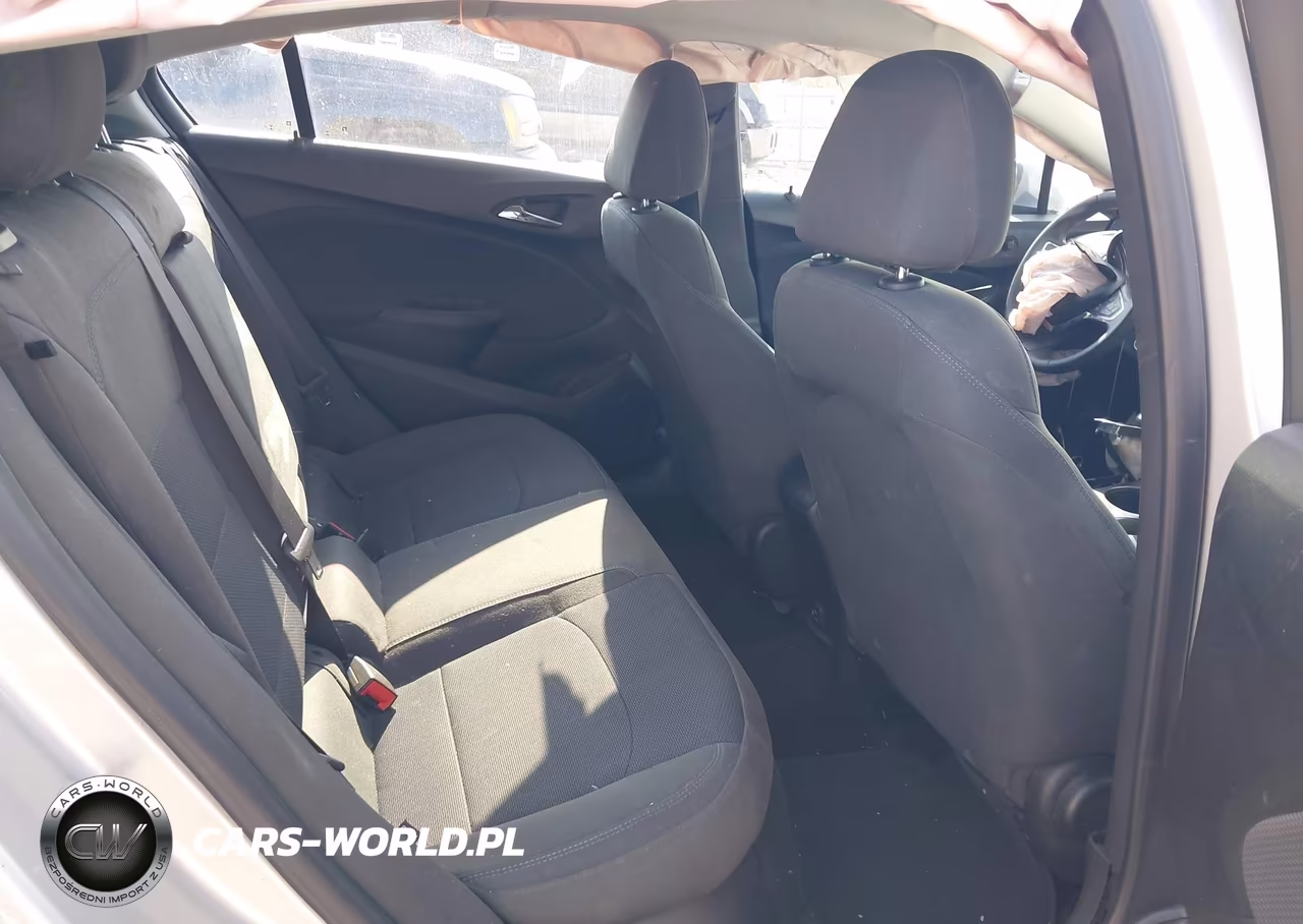 2019 Chevrolet Cruze Lt VIN:3G1BE6SM6KS560610 - 8