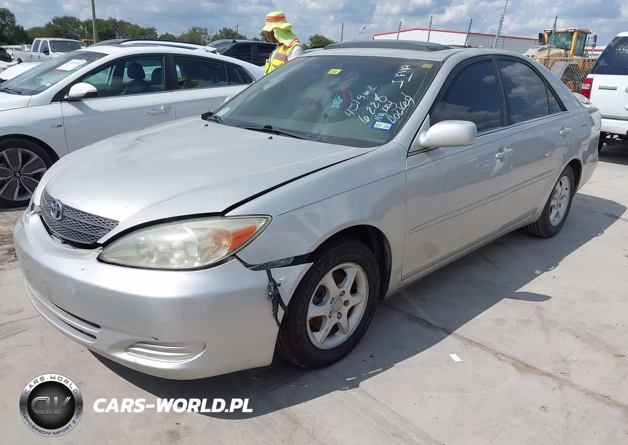 2003 Toyota Camry Le VIN:4T1BE32K63U239863 - 2