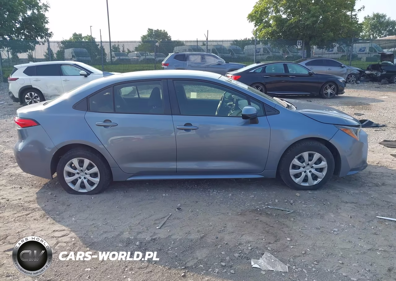 2022 Toyota Corolla Le VIN:JTDEPMAEXN3009197 - 13