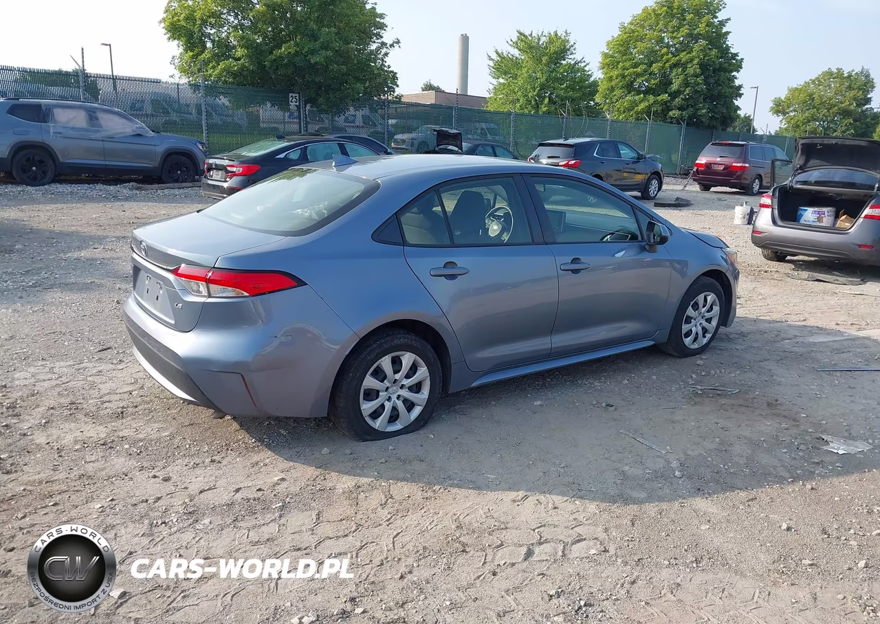 2022 Toyota Corolla Le VIN:JTDEPMAEXN3009197 - 4