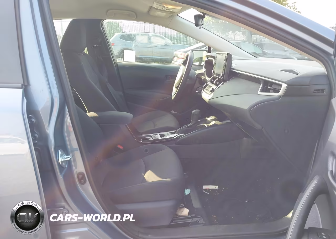 2022 Toyota Corolla Le VIN:JTDEPMAEXN3009197 - 5