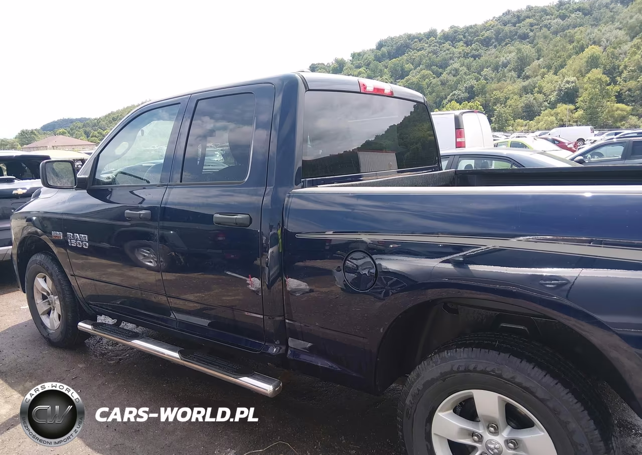 2017 Ram 1500 Express 4X4 6'4 Box VIN:1C6RR7FT9HS609229 - 14