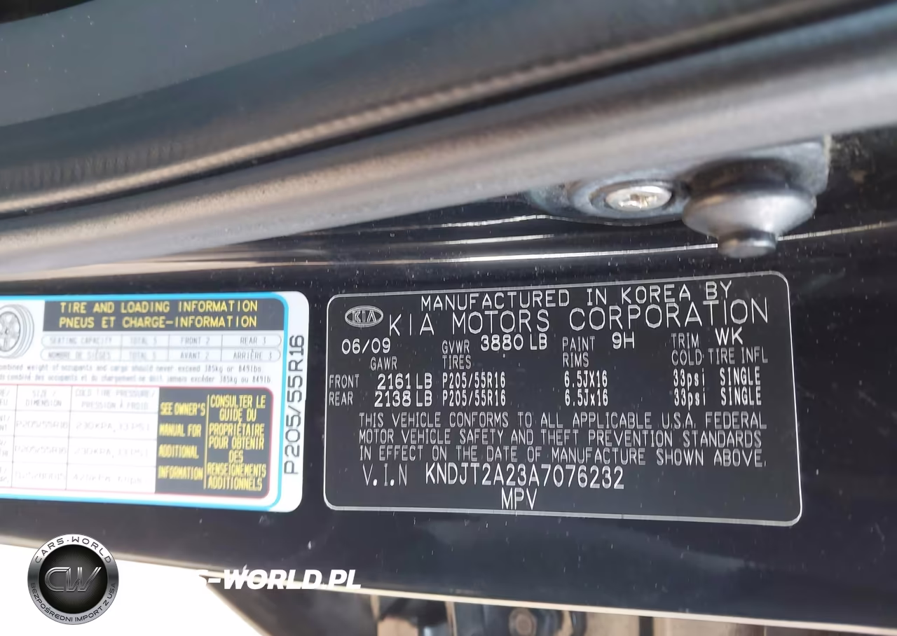 2010 Kia Soul + VIN:KNDJT2A23A7076232 - 9