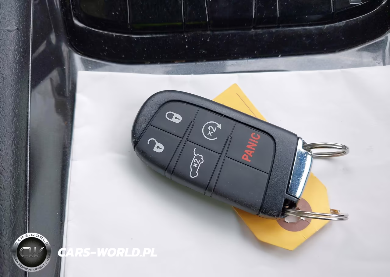 2023 Jeep Compass Latitude 4X4 VIN:3C4NJDBN9PT559109 - 11
