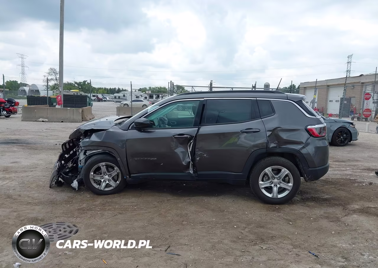 2023 Jeep Compass Latitude 4X4 VIN:3C4NJDBN9PT559109 - 14
