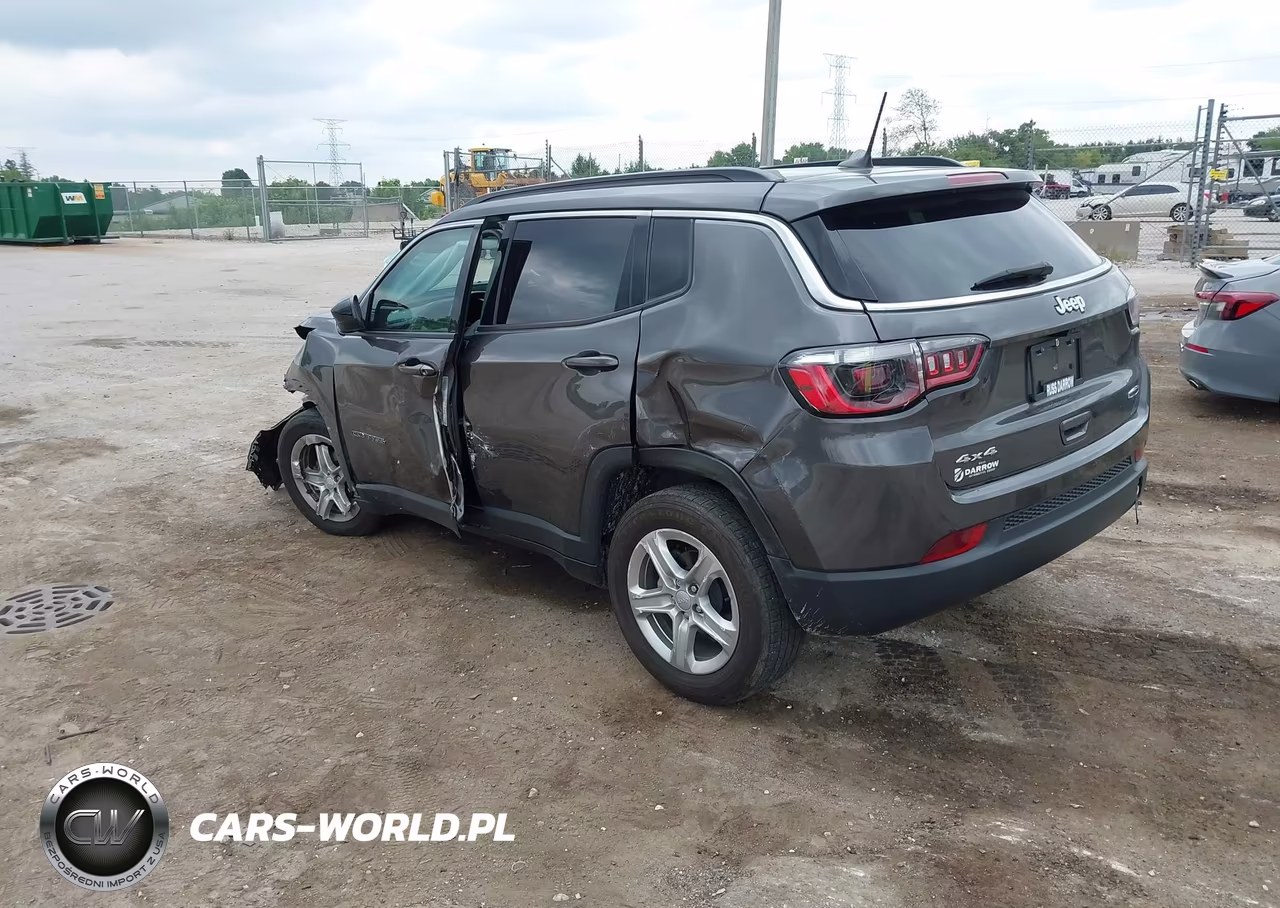 2023 Jeep Compass Latitude 4X4 VIN:3C4NJDBN9PT559109 - 3