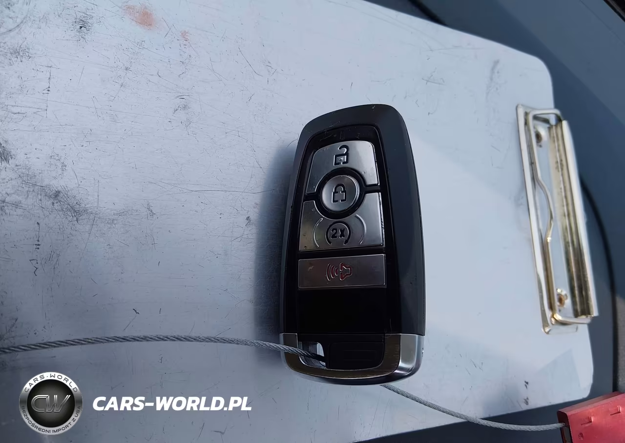 2026 Ford Maverick Lariat VIN:3FTTW8S32TRA39730 - 11