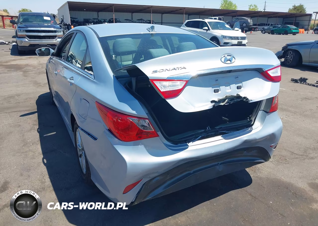 2014 Hyundai Sonata Gls VIN:5NPEB4AC1EH834112 - 3