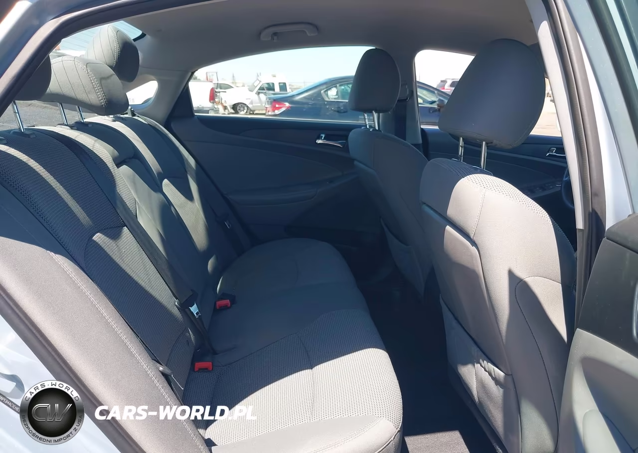 2014 Hyundai Sonata Gls VIN:5NPEB4AC1EH834112 - 8