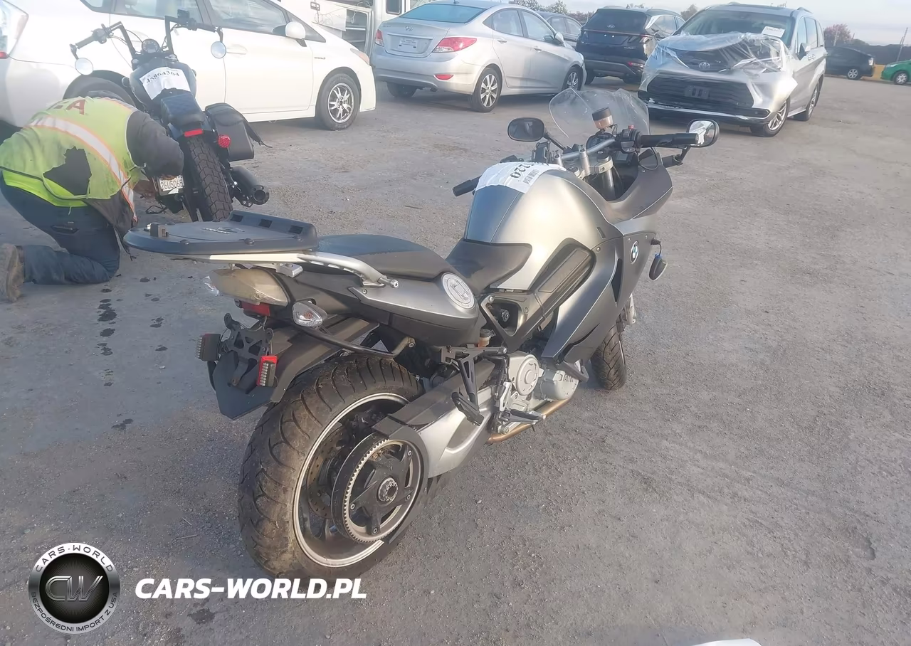 2008 BMW F800 St VIN:WB102440X8ZR11503 - 4