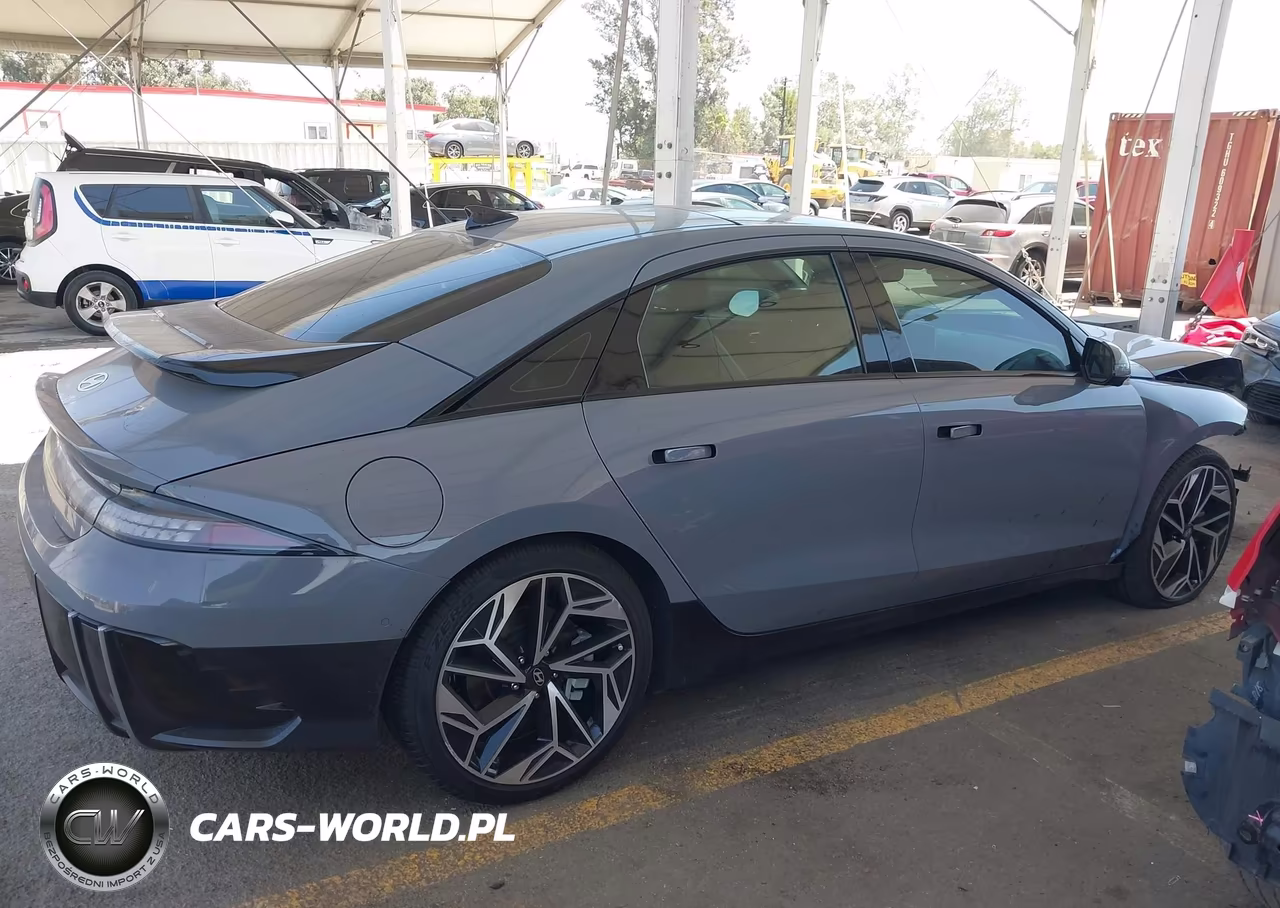 2023 Hyundai Ioniq 6 Limited VIN:KMHM54AC1PA019546 - 13