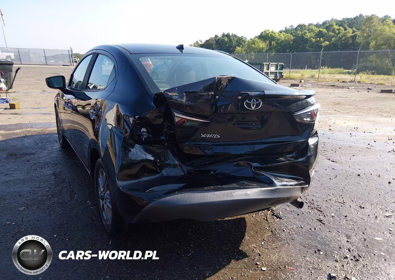 2019 Toyota Yaris Le VIN:3MYDLBYV7KY511512 - 17