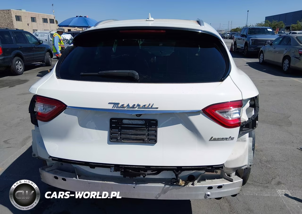 2017 Maserati Levante S VIN:ZN661YUL7HX237354 - 17