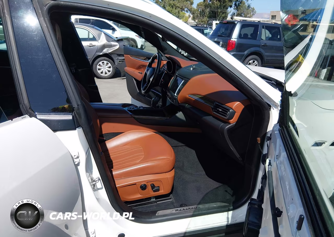 2017 Maserati Levante S VIN:ZN661YUL7HX237354 - 5