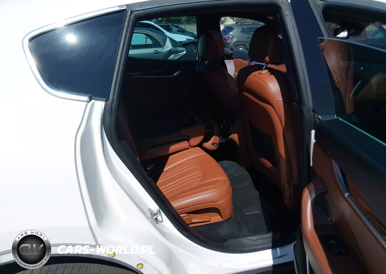 2017 Maserati Levante S VIN:ZN661YUL7HX237354 - 8