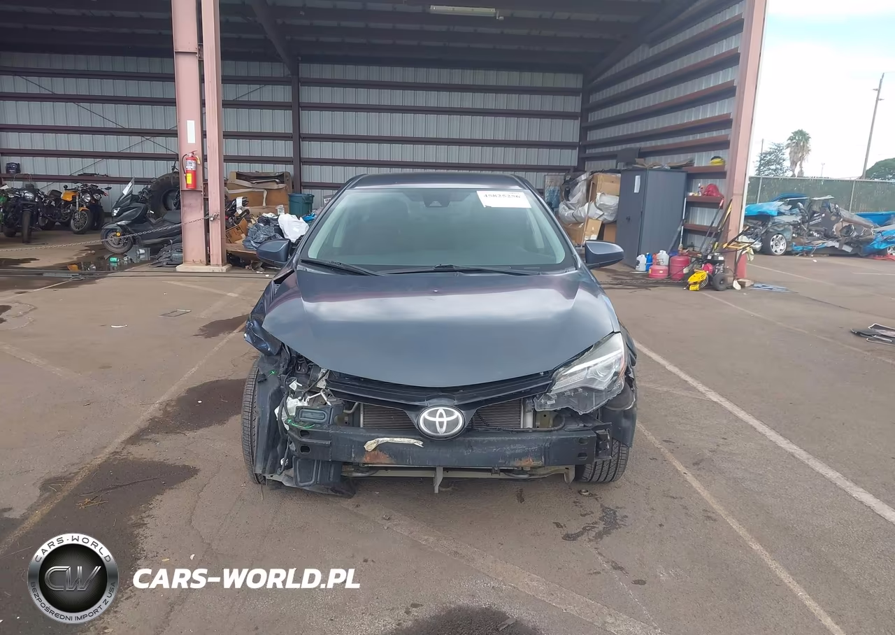 2017 Toyota Corolla Le VIN:5YFBURHE1HP674189 - 13