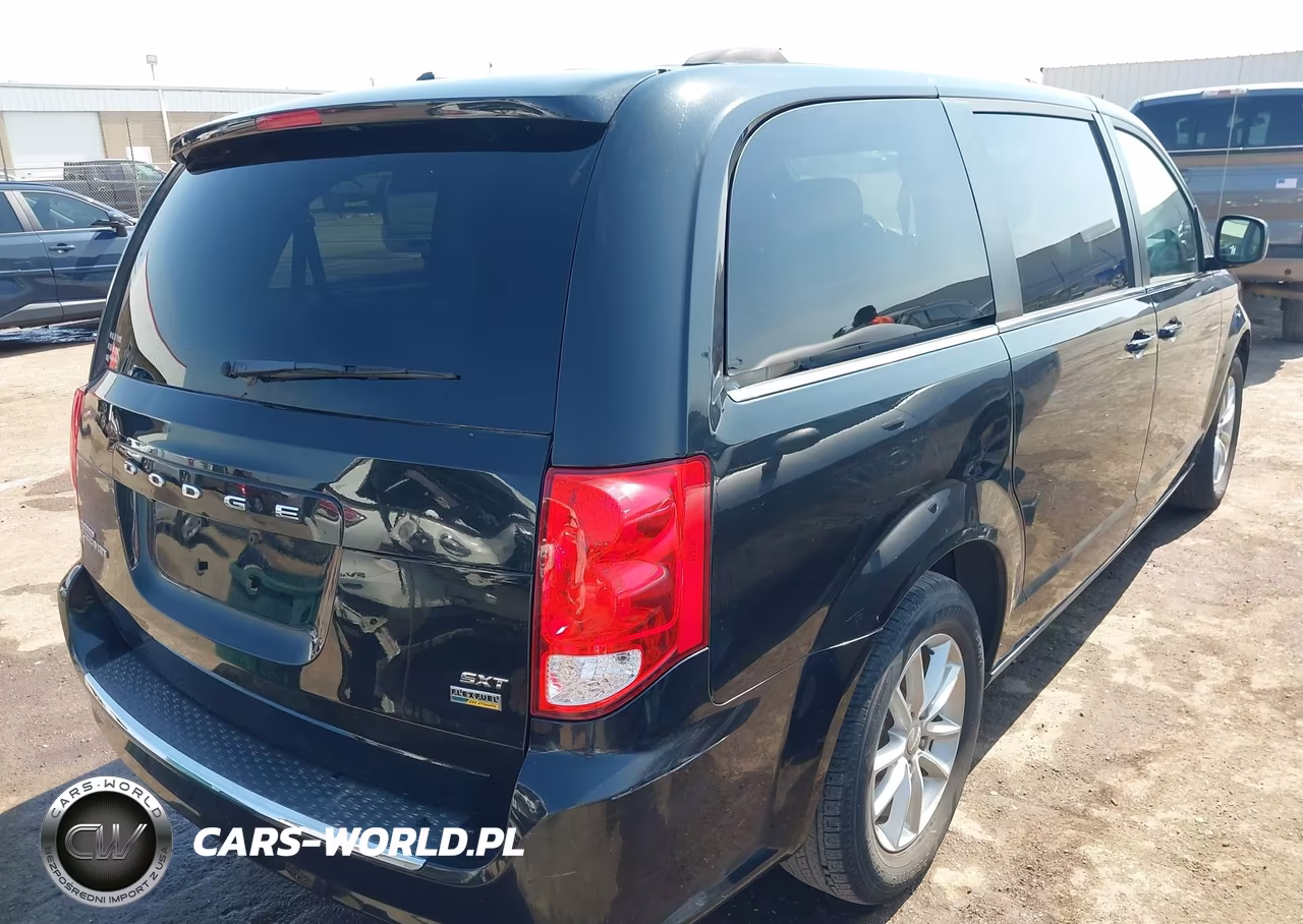 2019 Dodge Grand Caravan Sxt VIN:2C4RDGCG4KR546323 - 4