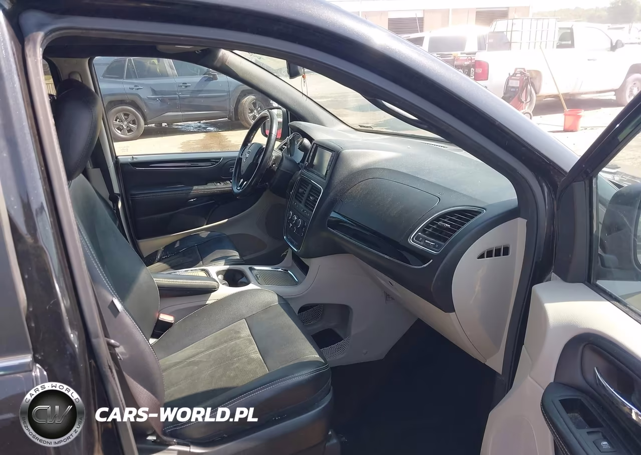 2019 Dodge Grand Caravan Sxt VIN:2C4RDGCG4KR546323 - 5