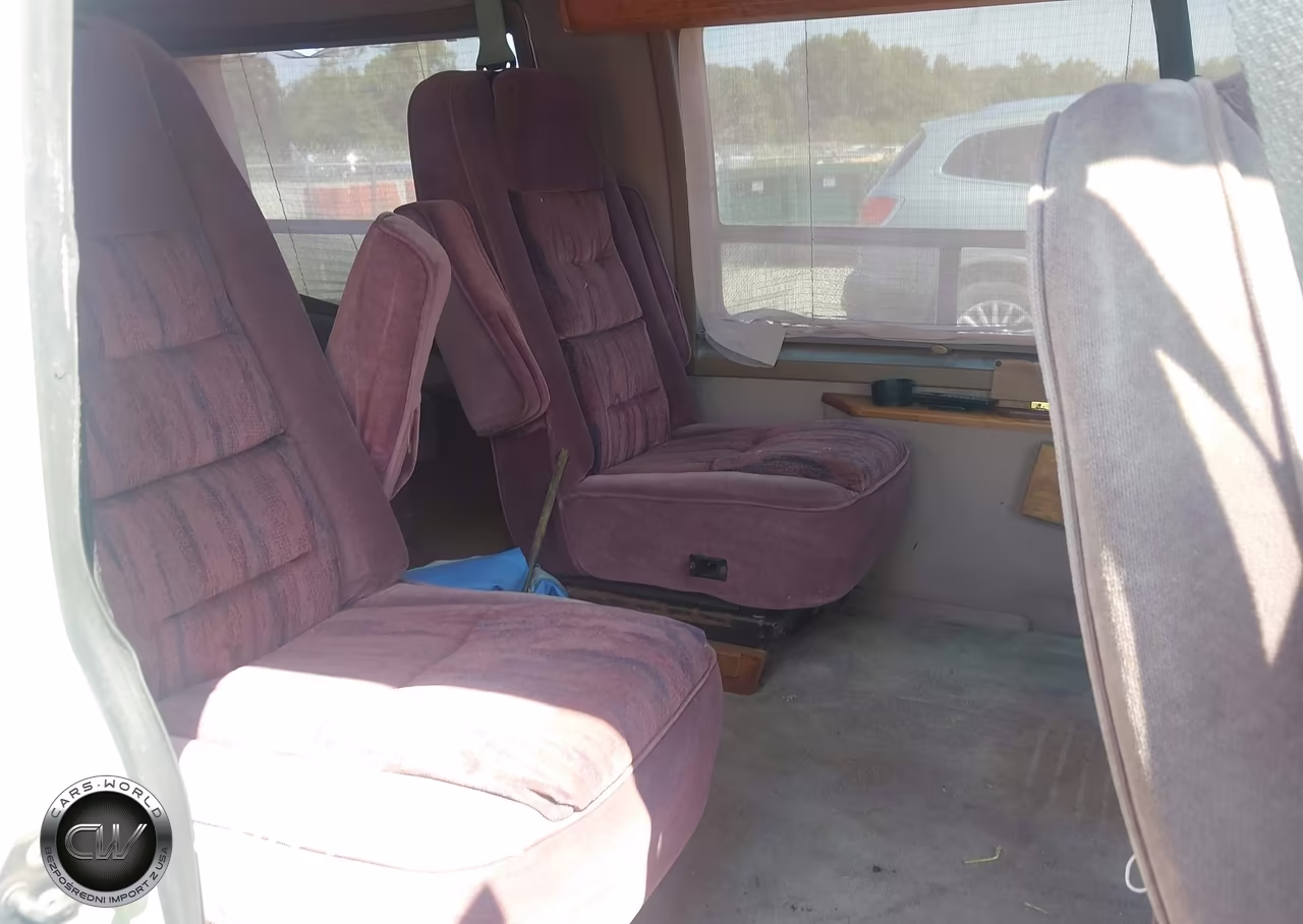 1992 Ford Econoline E150 Van VIN:1FDEE14NXNHA45647 - 8