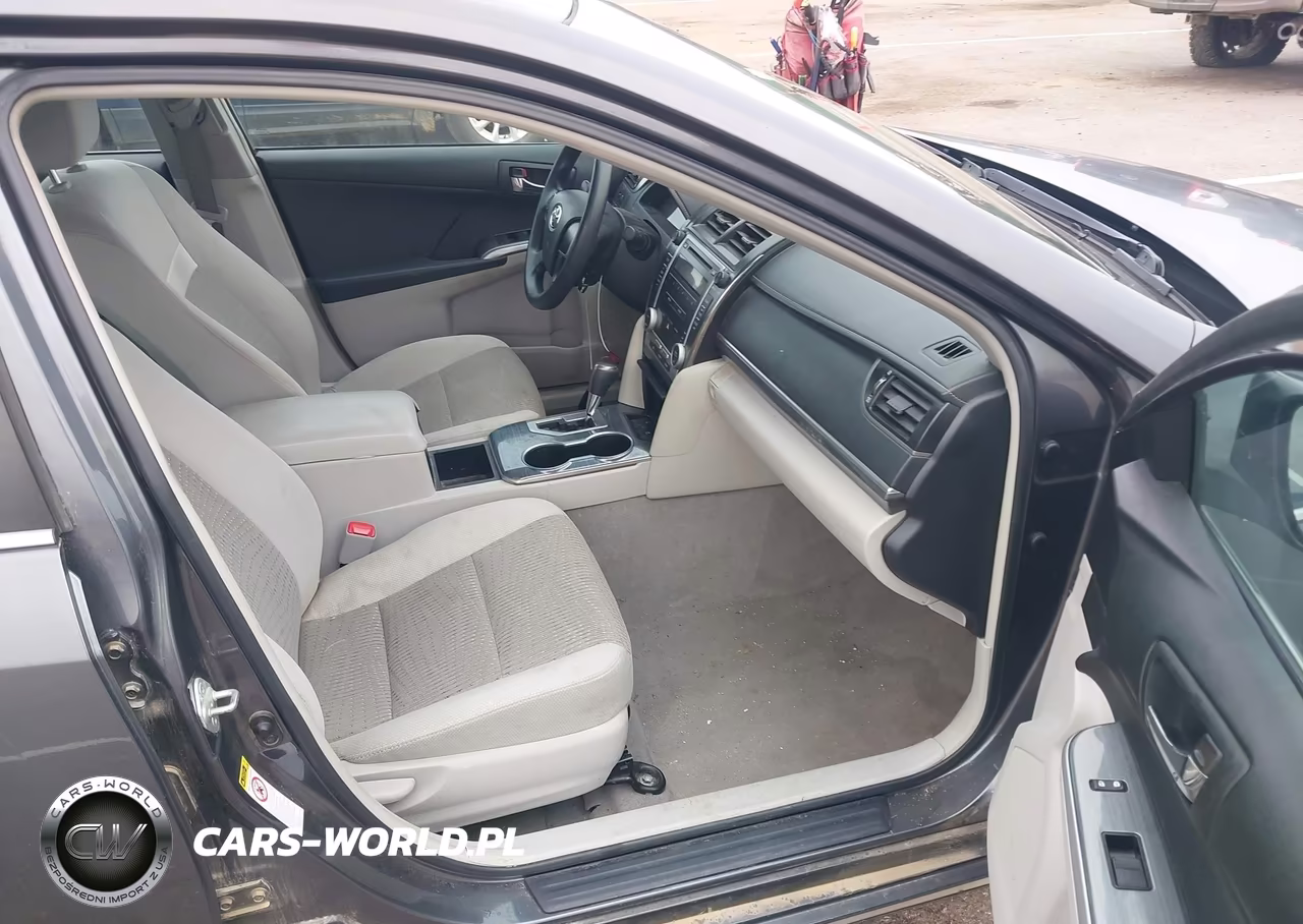 2012 Toyota Camry Hybrid Le VIN:4T1BD1FK2CU036292 - 5