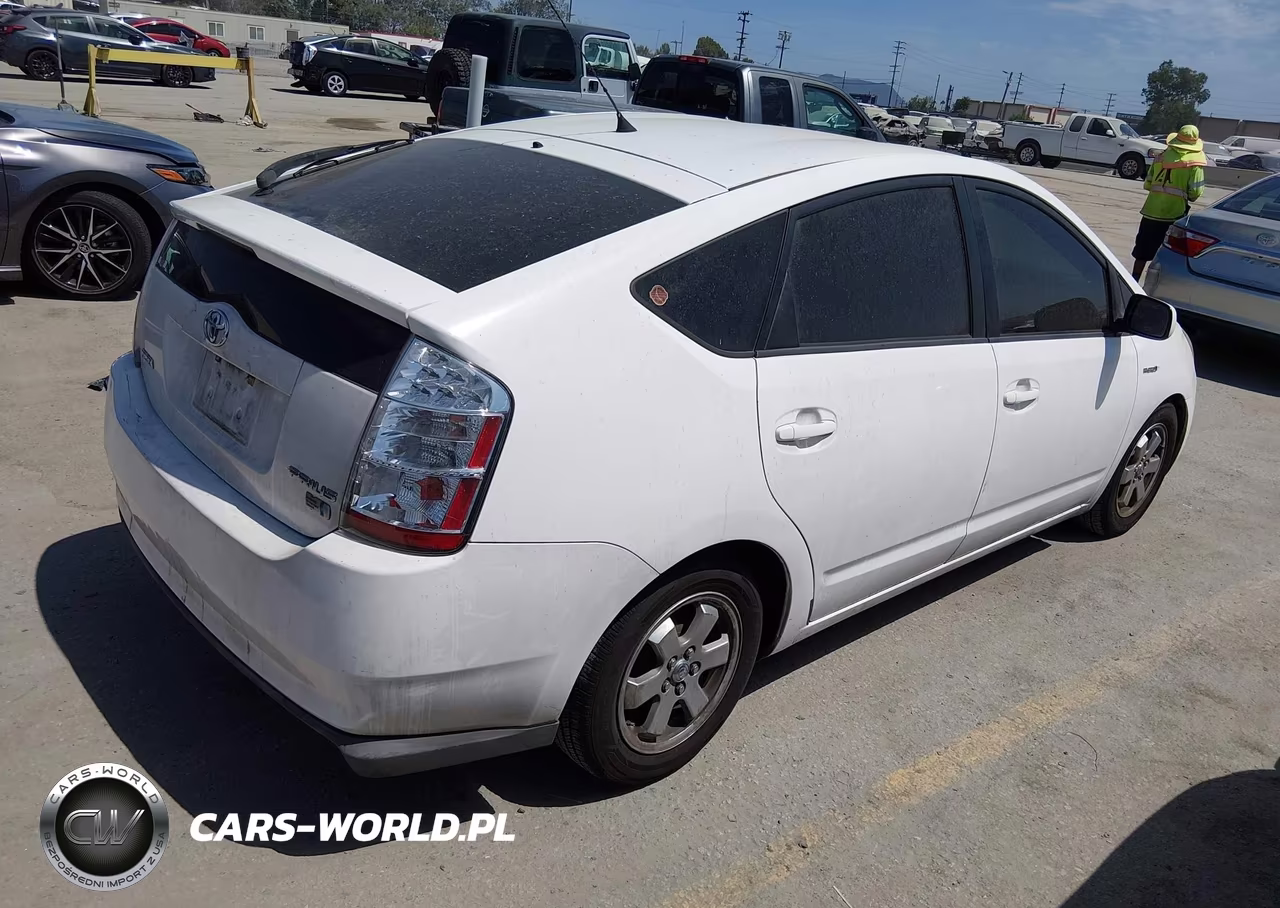 2008 Toyota Prius VIN:JTDKB20U683423600 - 4