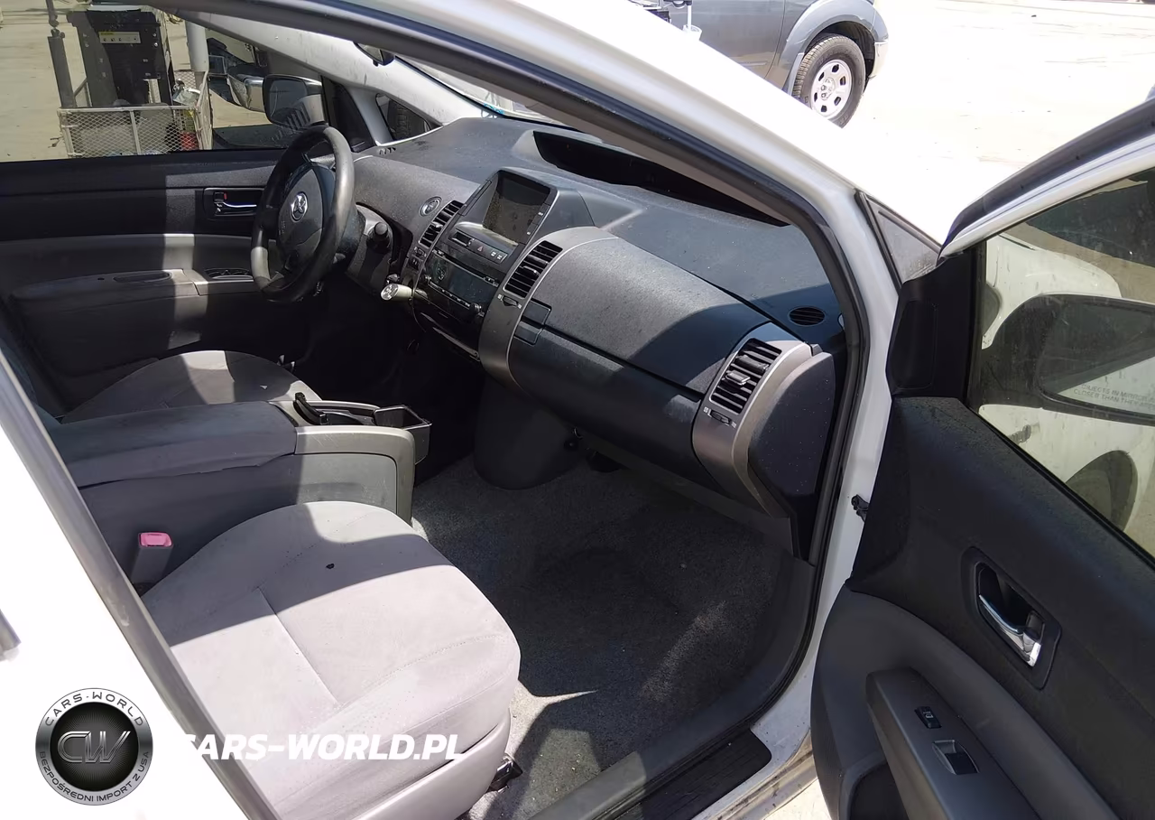 2008 Toyota Prius VIN:JTDKB20U683423600 - 5