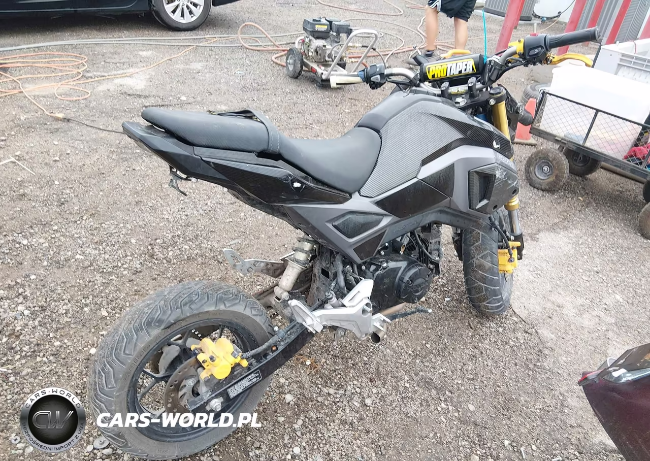 2018 Honda Grom VIN:MLHJC751XJ5001406 - 4
