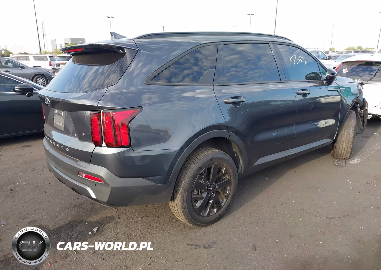 2021 Kia Sorento S VIN:5XYRLDLC0MG071212 - 4